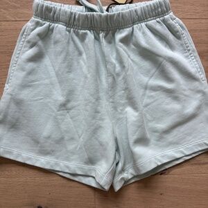 Daily Drills jogger shorts in LAKEDAY. XS/SM - NWT